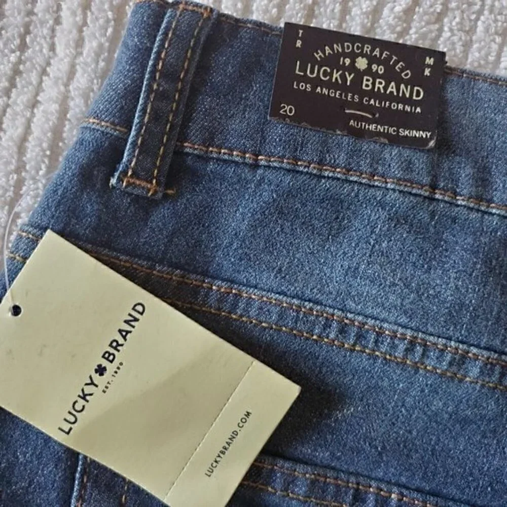 Boy's Lucky Brand Skinny Jeans - Picture 7 of 15